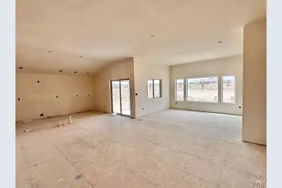 675 E Heron Dr, Pueblo West, CO 81007 - Photo 2