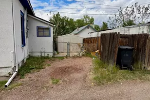 214 E Routt Ave, Pueblo, CO 81004 - Photo 24