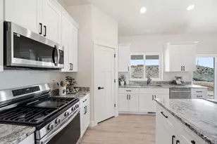 1218 N Challenger Pl, Pueblo West, CO 81007 - Photo 10