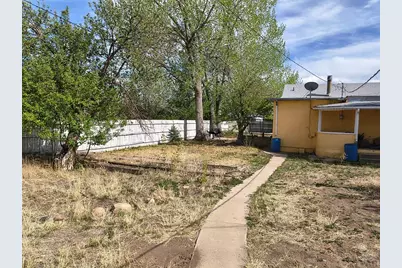 824 W 7th St, Walsenburg, CO 81089 - Photo 6