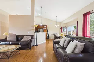 553 S Saunders Dr W, Pueblo West, CO 81007 - Photo 8
