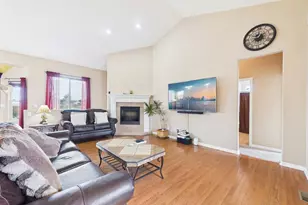 553 S Saunders Dr W, Pueblo West, CO 81007 - Photo 6