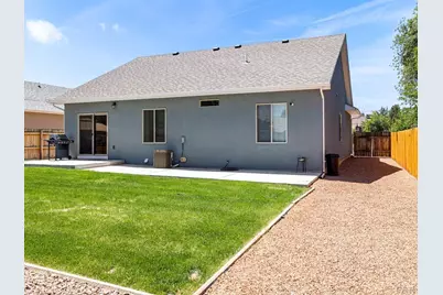 602 Orange St, Pueblo, CO 81005 - Photo 20