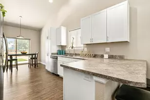 602 Orange St, Pueblo, CO 81005 - Photo 6
