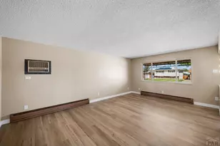 24 Radcliff Ln, Pueblo, CO 81005 - Photo 8