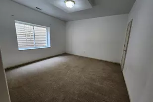 6055 Pine Bluff Dr, Pueblo, CO 81004 - Photo 24