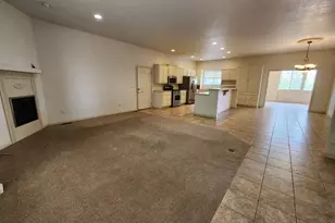 6055 Pine Bluff Dr, Pueblo, CO 81004 - Photo 4