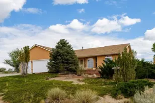 464 W Ventura Dr, Pueblo West, CO 81007 - Photo 2