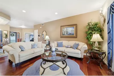 4709 Desert Candle Dr, Pueblo, CO 81001 - Photo 10