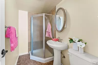 905 Damson St, Pueblo, CO 81001 - Photo 46