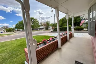 327 W Circle Dr, Canon City, CO 81212 - Photo 2