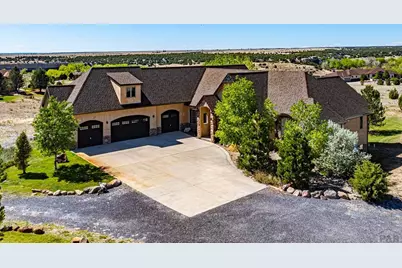 5672 St Charles River Dr, Pueblo, CO 81004 - Photo 4