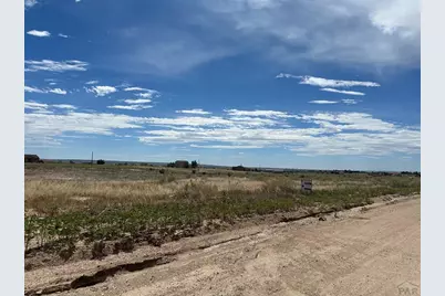 1620 N Calle Rosa Dr, Pueblo, CO 81007 - Photo 4