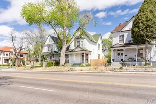 413 W 13th St, Pueblo, CO 81003 - Photo 2