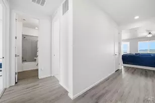 2213 Sunrise Ln, Pueblo, CO 81008 - Photo 20