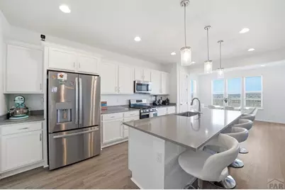 2213 Sunrise Ln, Pueblo, CO 81008 - Photo 8