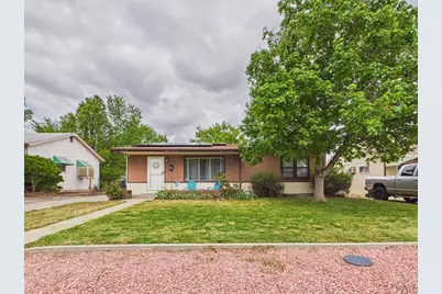 1615 Englewood Dr, Pueblo, CO 81005 - Photo 1