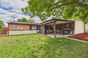 1615 Englewood Dr, Pueblo, CO 81005 - Photo 28