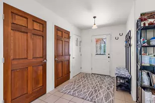 75 Wheatridge Dr, Pueblo, CO 81005 - Photo 2