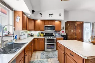 75 Wheatridge Dr, Pueblo, CO 81005 - Photo 10