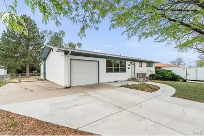 1806 Mackenzie Rd, Pueblo, CO 81001 - Photo 2