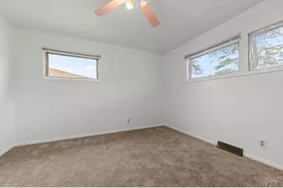 1806 Mackenzie Rd, Pueblo, CO 81001 - Photo 16