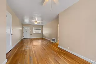 323 Arthur St, Pueblo, CO 81004 - Photo 6