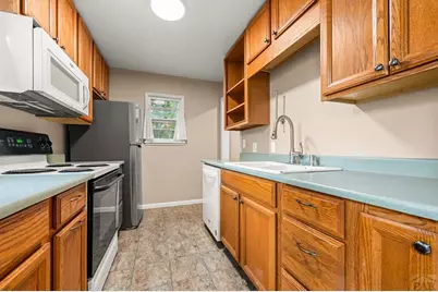323 Arthur St, Pueblo, CO 81004 - Photo 16