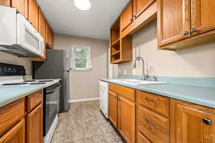 323 Arthur St, Pueblo, CO 81004 - Photo 16