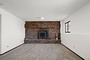 208 Starlite Dr, Pueblo, CO 81005 - Photo 32