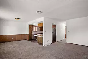 208 Starlite Dr, Pueblo, CO 81005 - Photo 12