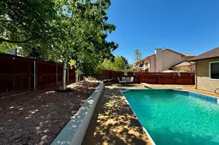200 Bridle Trail, Pueblo, CO 81005 - Photo 38