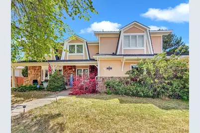 6 Hastings Dr, Pueblo, CO 81001 - Photo 1