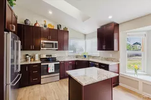 106 S Golfwood Dr W, Pueblo West, CO 81007 - Photo 2