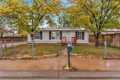 708 Santa Clara Ave, Pueblo, CO 81005 - Photo 2