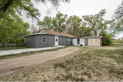 117 Seeley, La Junta, CO 81050 - Photo 1