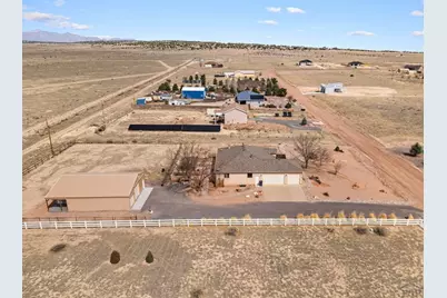 1225 N Parkridge Dr, Pueblo West, CO 81007 - Photo 2