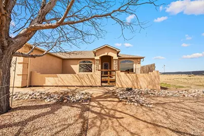 1225 N Parkridge Dr, Pueblo West, CO 81007 - Photo 2