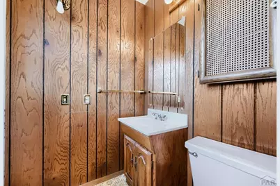 2032 Ridgewood Ln, Pueblo, CO 81005 - Photo 10