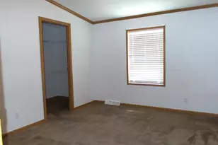 802 W 2nd St, Walsenburg, CO 81089 - Photo 8