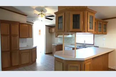 802 W 2nd St, Walsenburg, CO 81089 - Photo 2