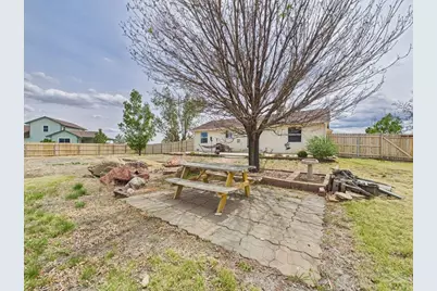 221 W Bywood Dr, Pueblo West, CO 81007 - Photo 36