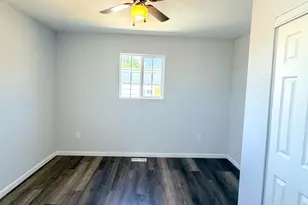 809 W 4th St, La Junta, CO 81050 - Photo 8