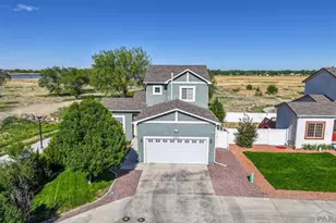 2205 Highland Ave, Pueblo, CO 81004 - Photo 2