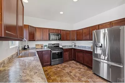 2205 Highland Ave, Pueblo, CO 81004 - Photo 14