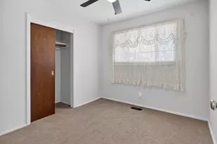 35 Mac Arthur Rd, Pueblo, CO 81001 - Photo 14