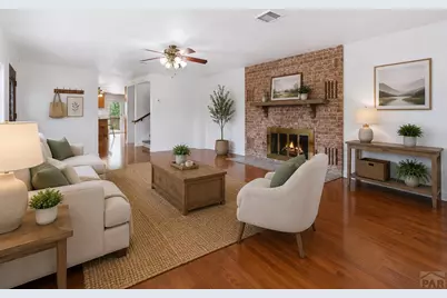 1069 Meadow Lane, Pueblo, CO 81006 - Photo 4