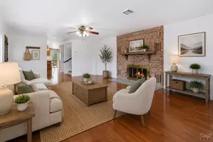 1069 Meadow Ln, Pueblo, CO 81006 - Photo 4