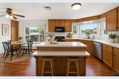 1069 Meadow Lane, Pueblo, CO 81006 - Photo 6