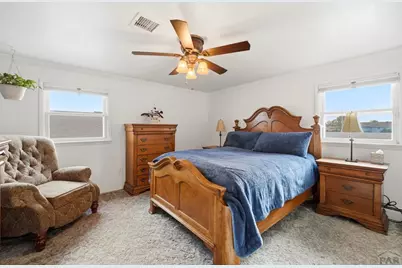 1069 Meadow Lane, Pueblo, CO 81006 - Photo 8